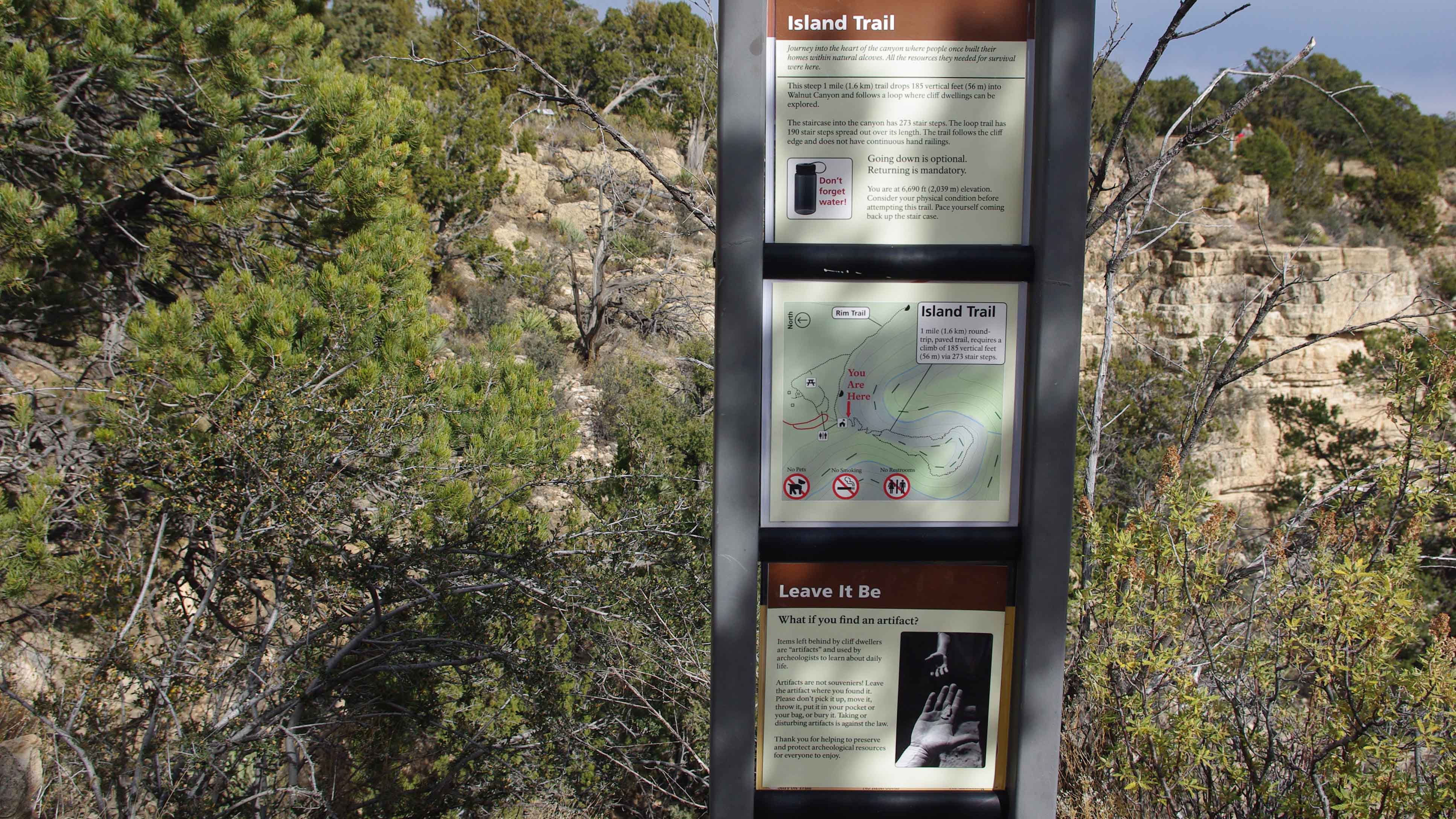 ウォルナット・キャニオン国立モニュメント（Walnut Canyon National Monument）